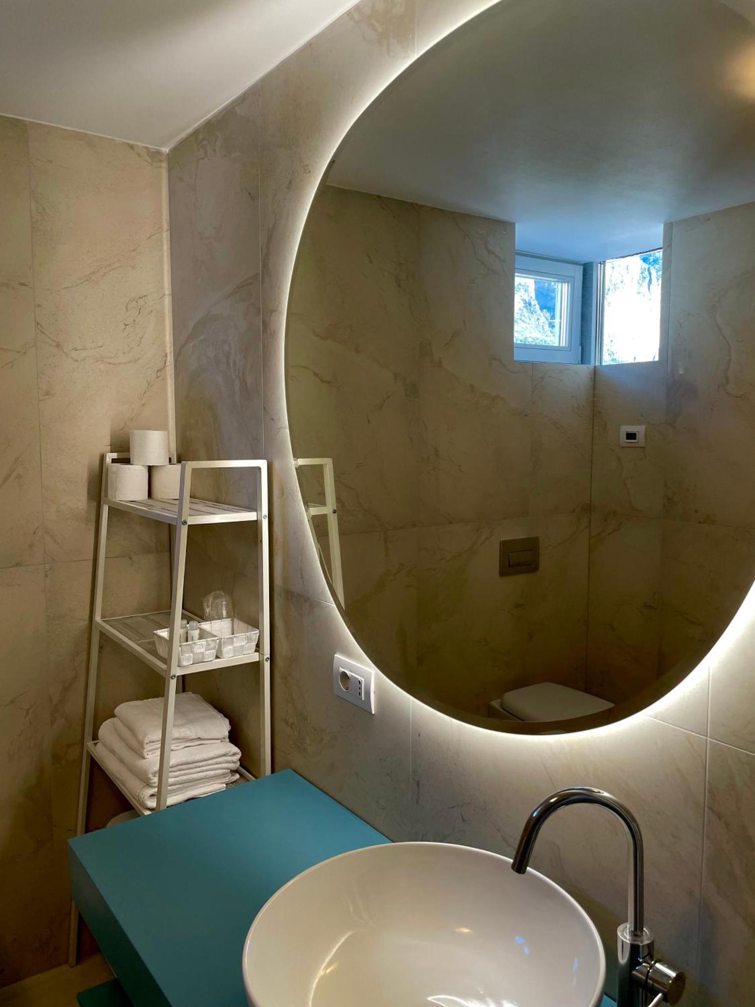 View & Chill Apartment Рива дел Гарда Екстериор снимка